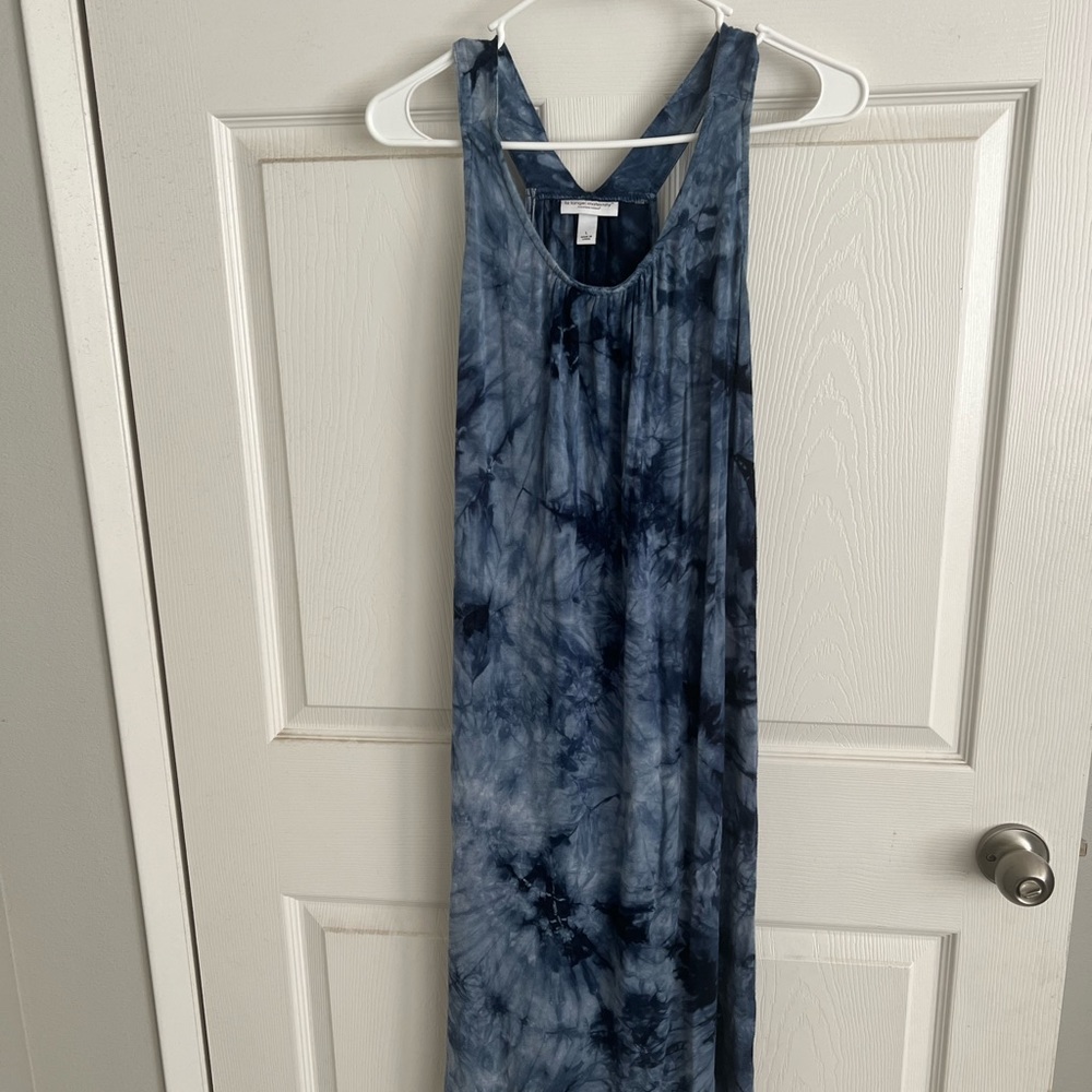 Large blue Liz Lange maternity dress